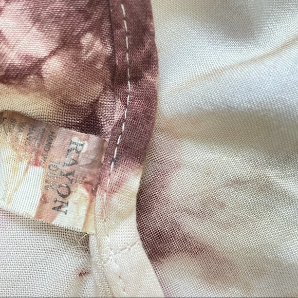 Vintage Tie dye Blouse With Flowy Short Sleeves - Picture 6 of 6